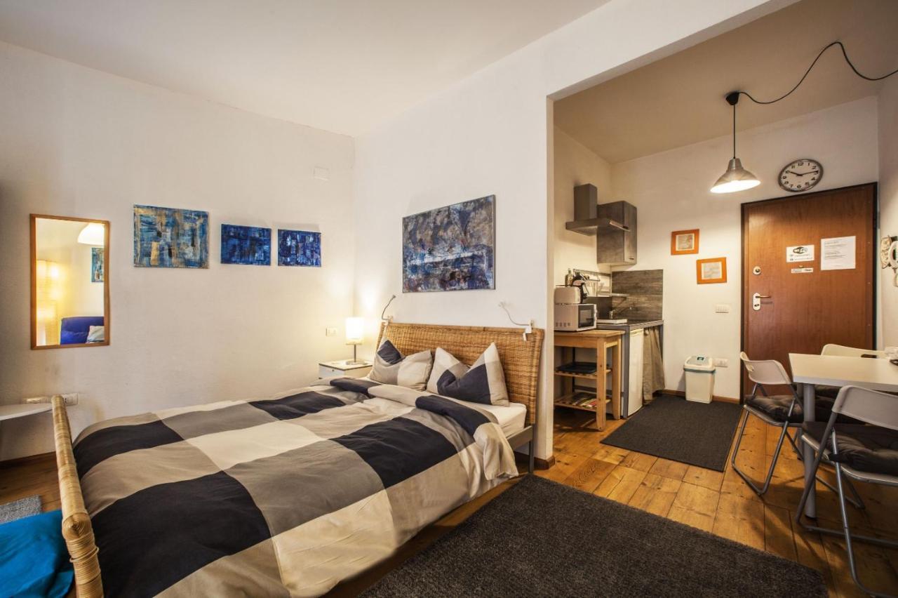 Studio Apartments Centro Storico Via Manno 칼리아리 외부 사진