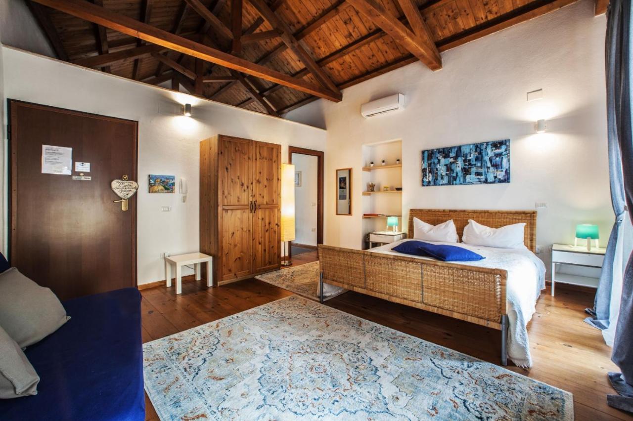 Studio Apartments Centro Storico Via Manno 칼리아리 외부 사진