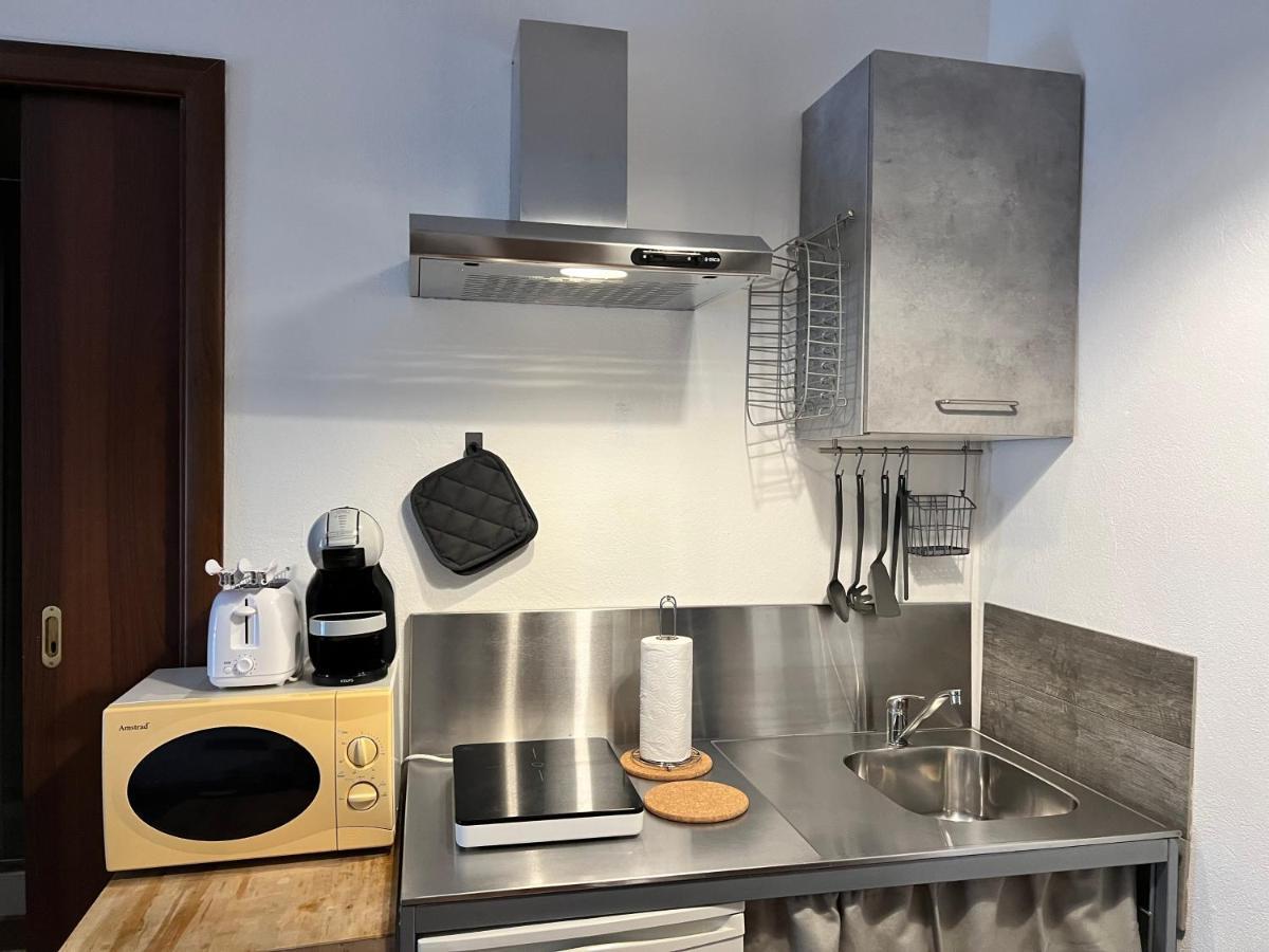 Studio Apartments Centro Storico Via Manno 칼리아리 외부 사진